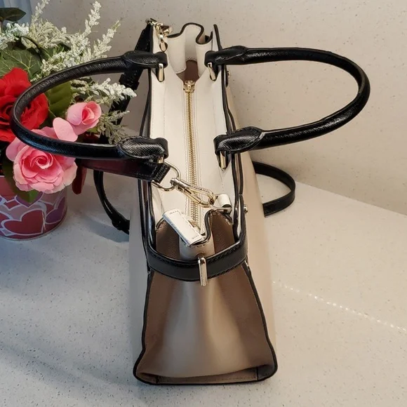 KATE SPADE 3 tone Saffiano leather crossbody bag - Picture 5 of 12